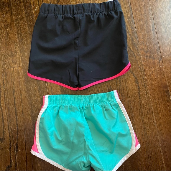 2 Pairs of 2T Active Shorts - Picture 2 of 4